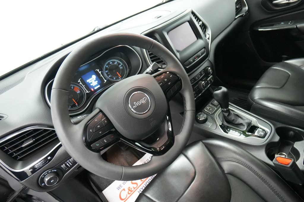 2021 Jeep Cherokee