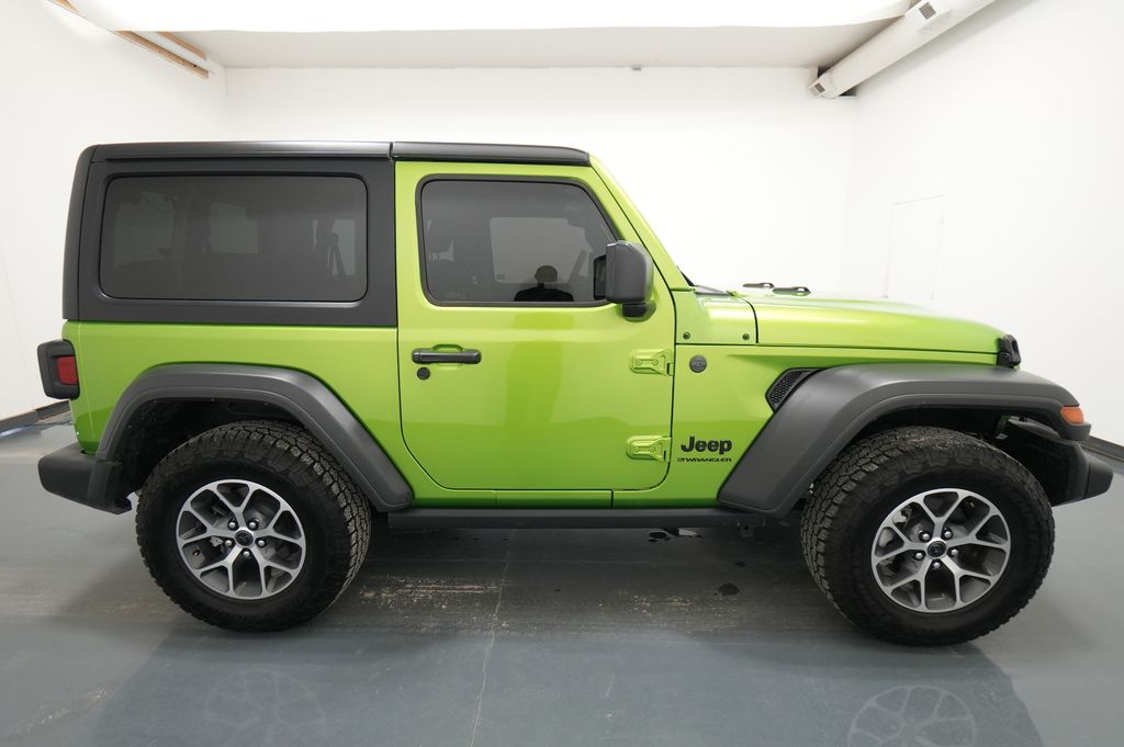 2025 Jeep Wrangler
