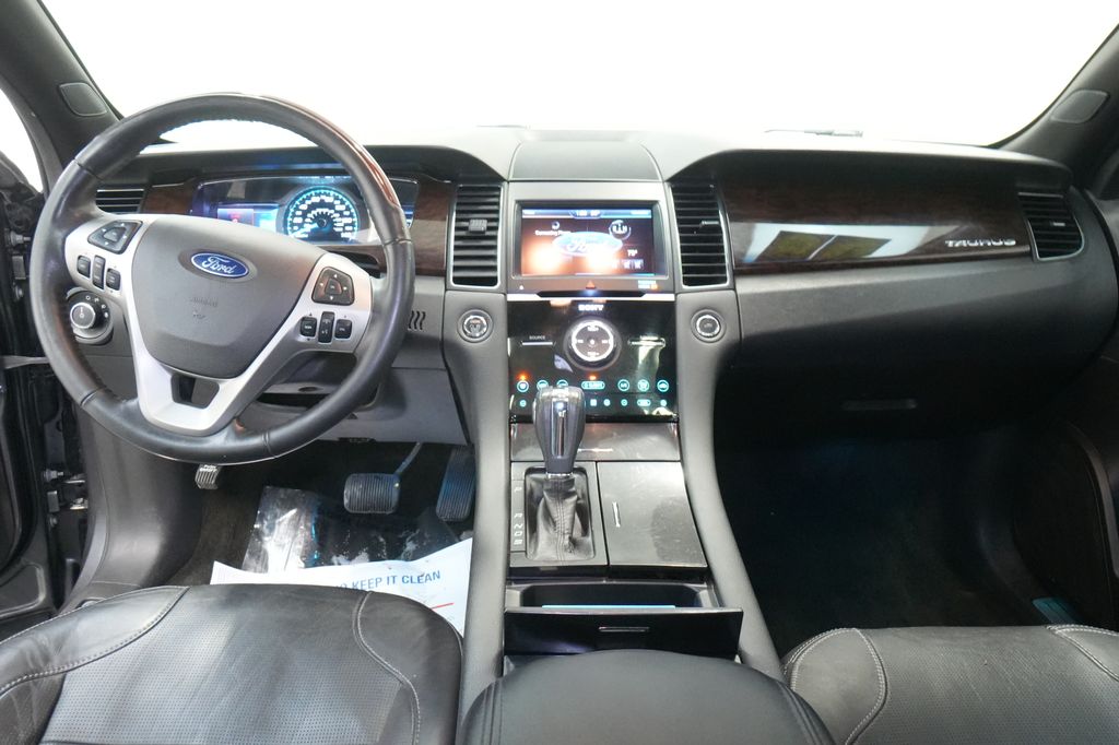 2013 Ford Taurus