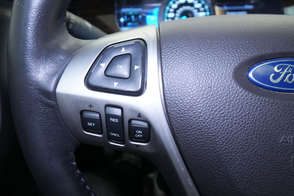 2013 Ford Taurus