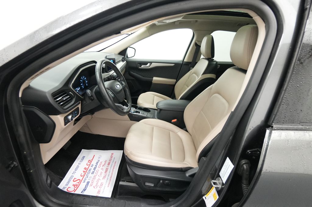 2020 Ford Escape