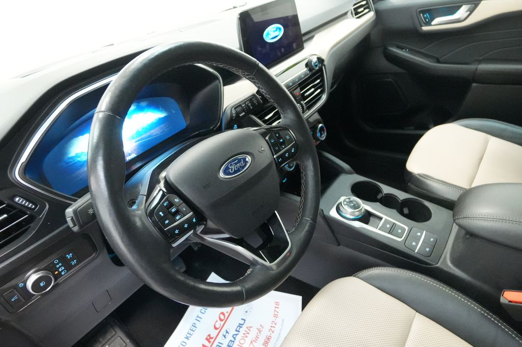 2022 Ford Escape