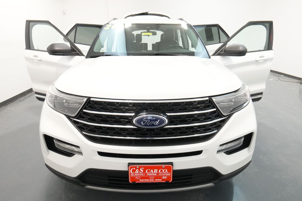 2020 Ford Explorer