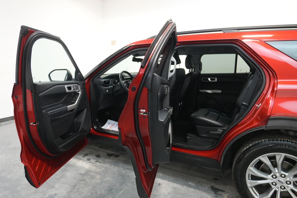 2021 Ford Explorer