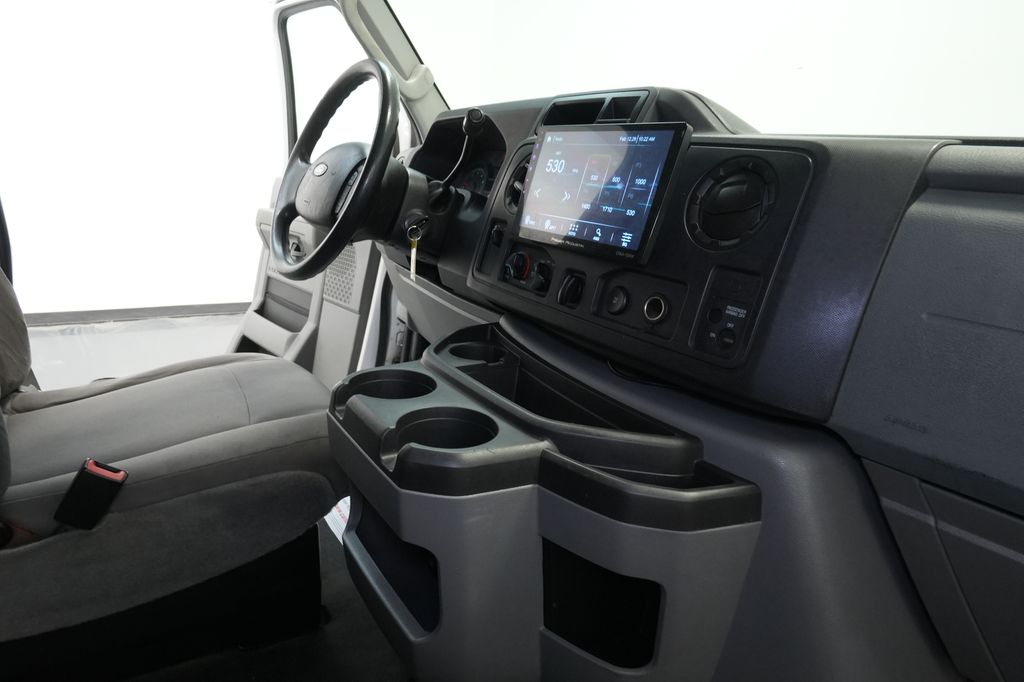 2011 Ford E-250