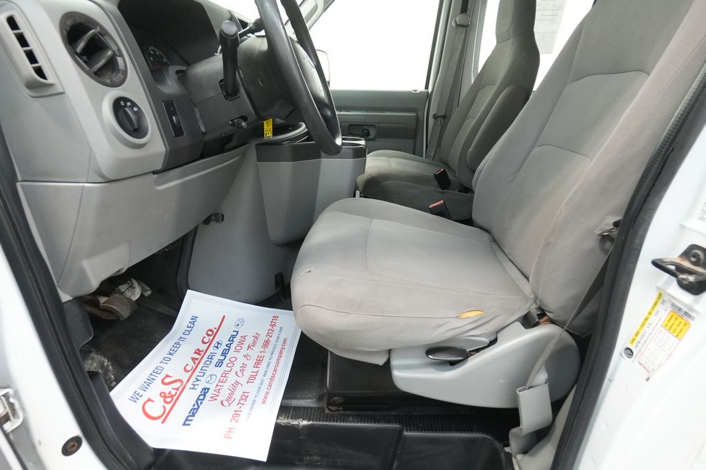2011 Ford E-250