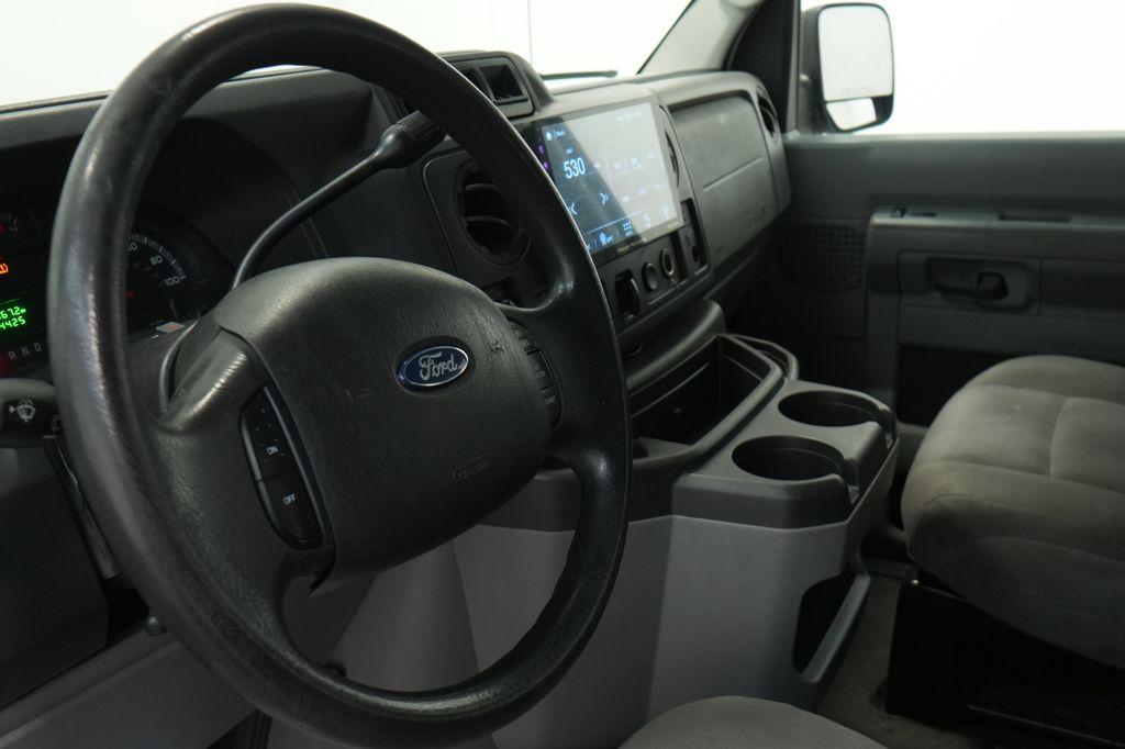 2011 Ford E-250