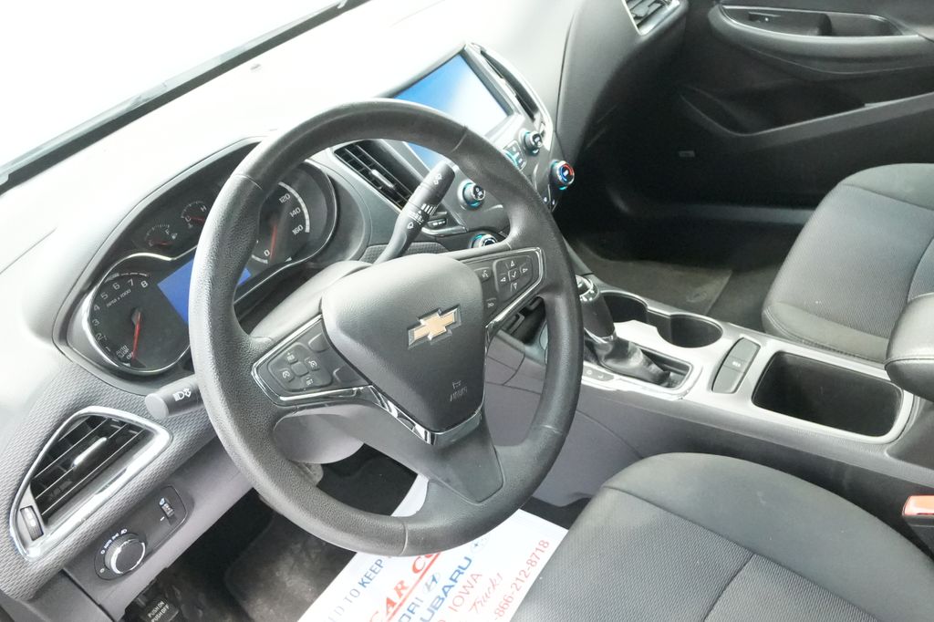 2017 Chevrolet Cruze