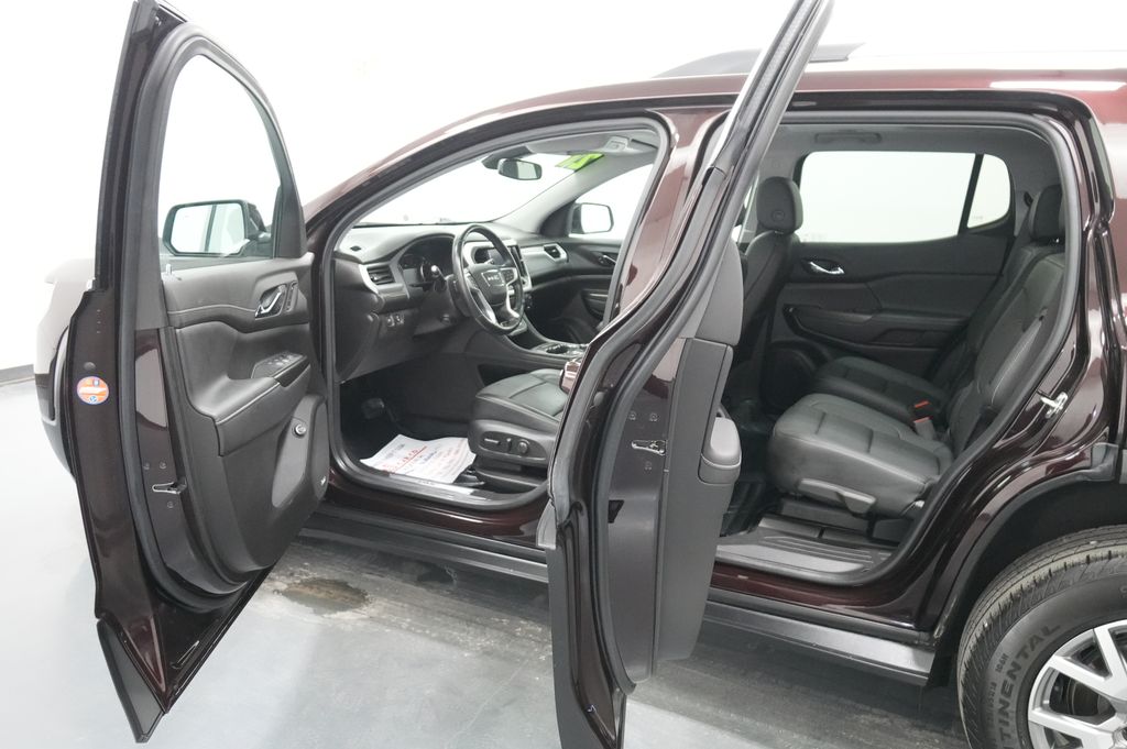 2021 GMC Acadia