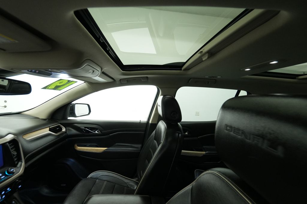 2019 GMC Acadia