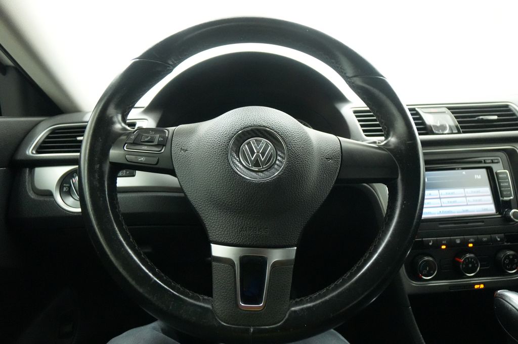2015 Volkswagen Passat