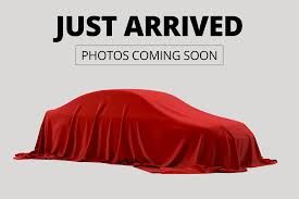 Used 2025 Chrysler Pacifica Select Vans