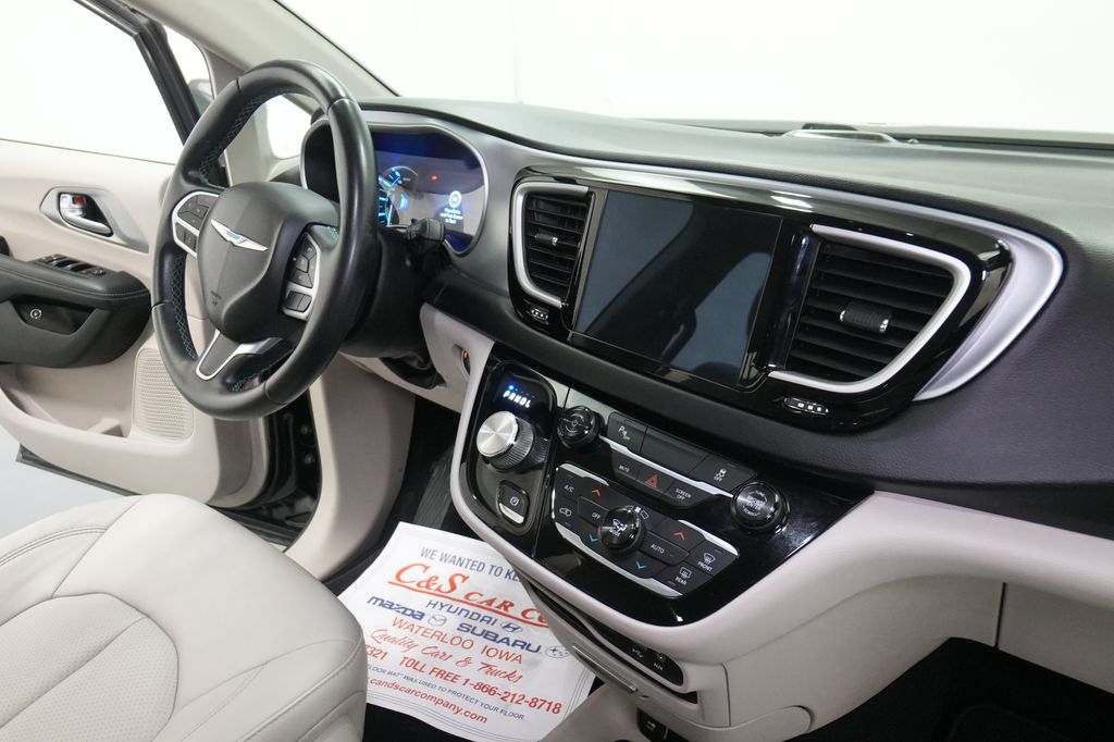2018 Chrysler Pacifica Hybrid