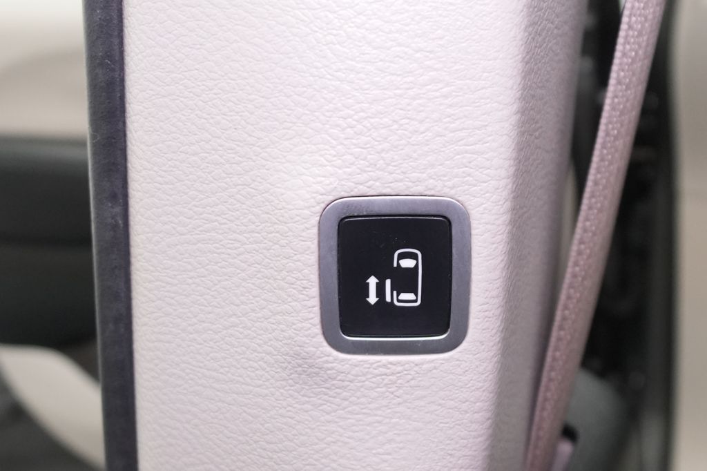 2018 Chrysler Pacifica Hybrid