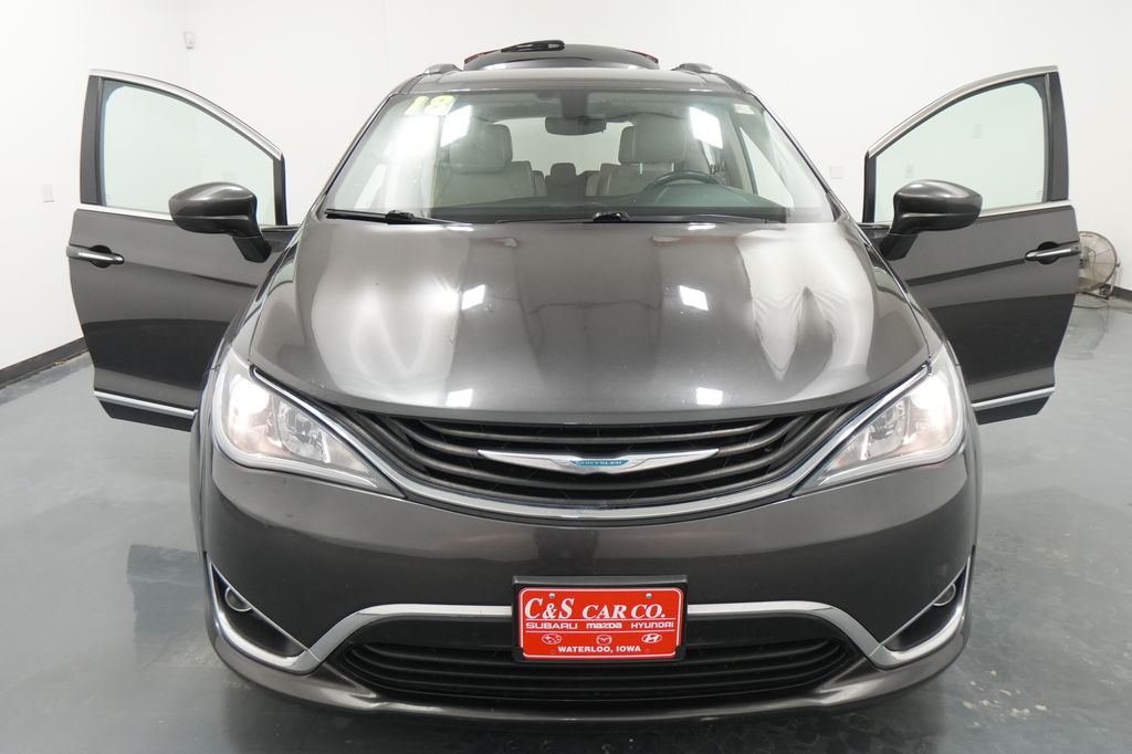 2018 Chrysler Pacifica Hybrid