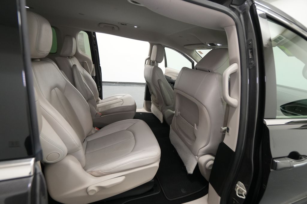 2018 Chrysler Pacifica Hybrid