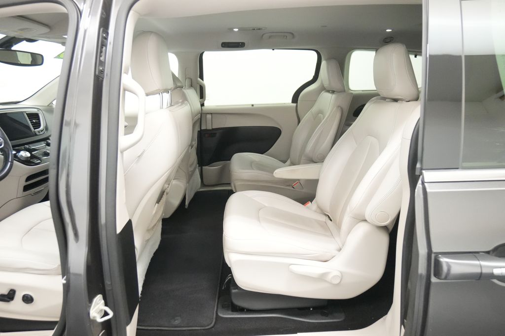 2018 Chrysler Pacifica Hybrid