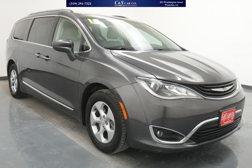 Used 2018 Chrysler Pacifica Hybrid Touring L Vans