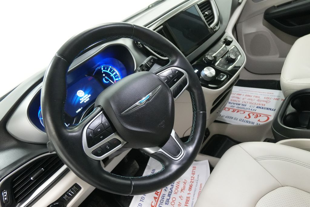 2018 Chrysler Pacifica Hybrid