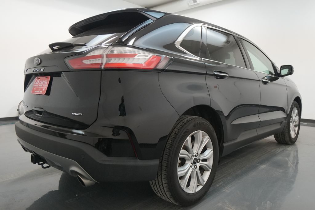 2023 Ford Edge