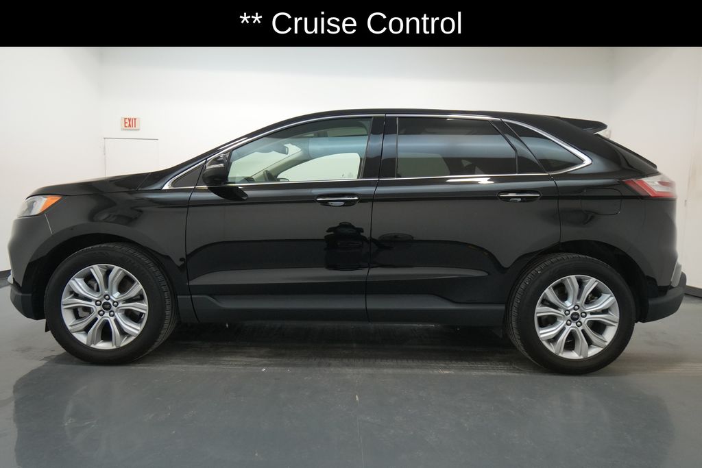 2023 Ford Edge