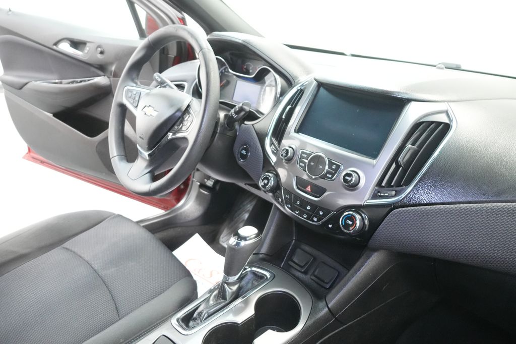 2017 Chevrolet Cruze