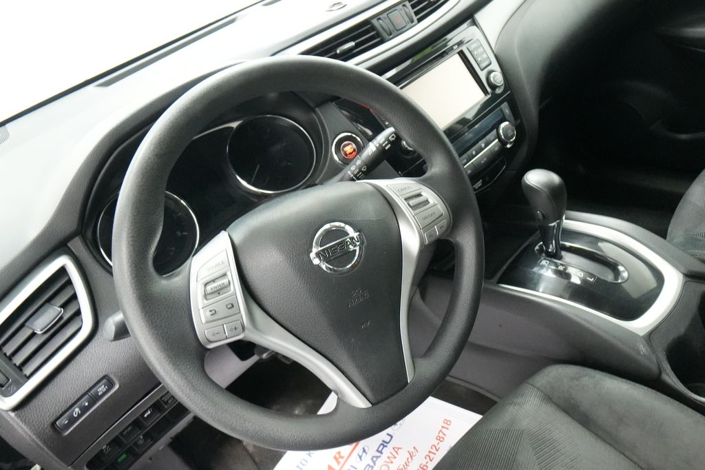 2016 Nissan Rogue