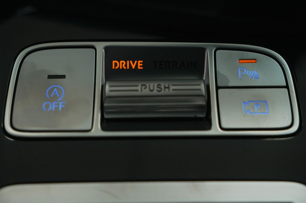 2026 Genesis GV70