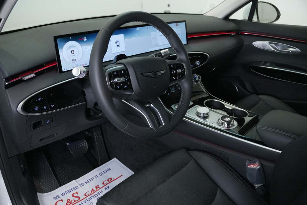2026 Genesis GV70