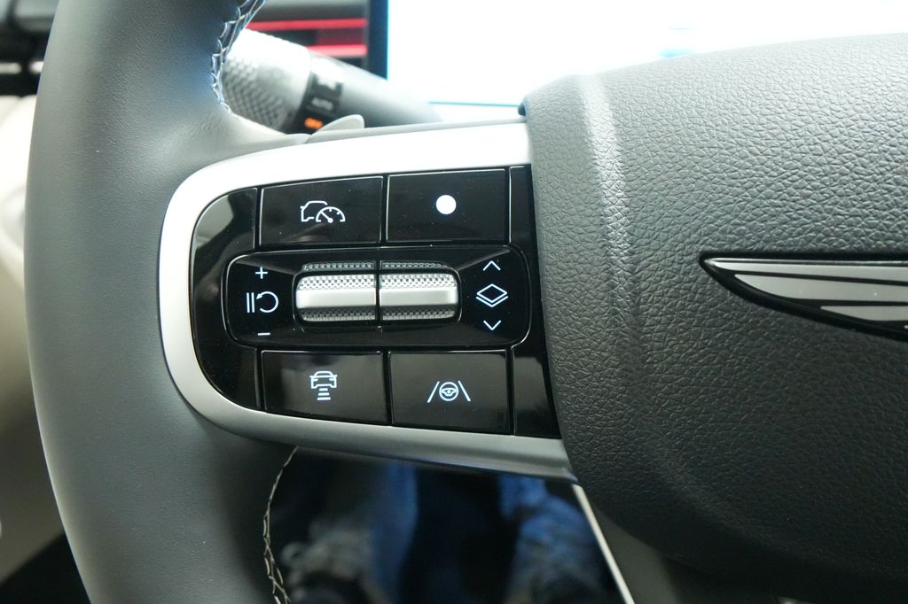 2026 Genesis GV70