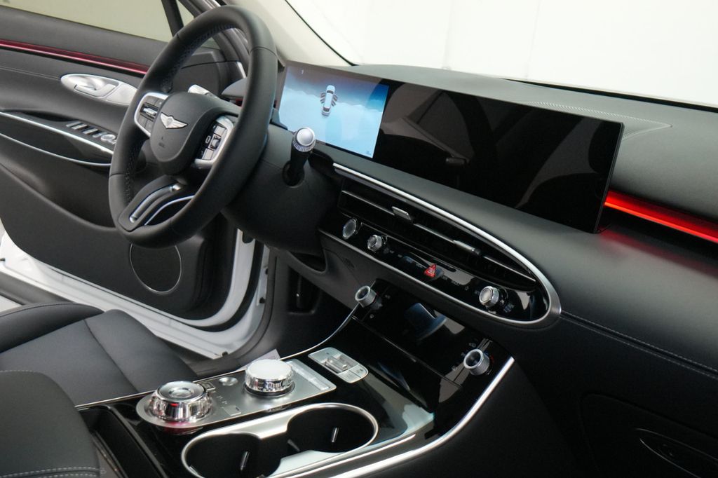 2026 Genesis GV70