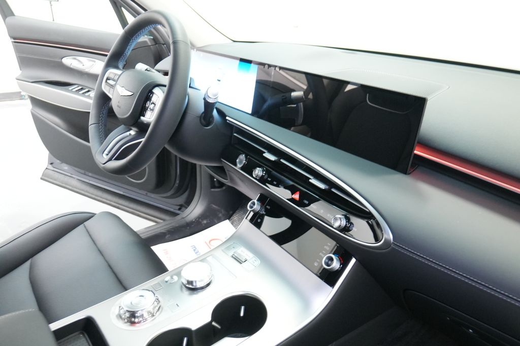 2026 Genesis GV70