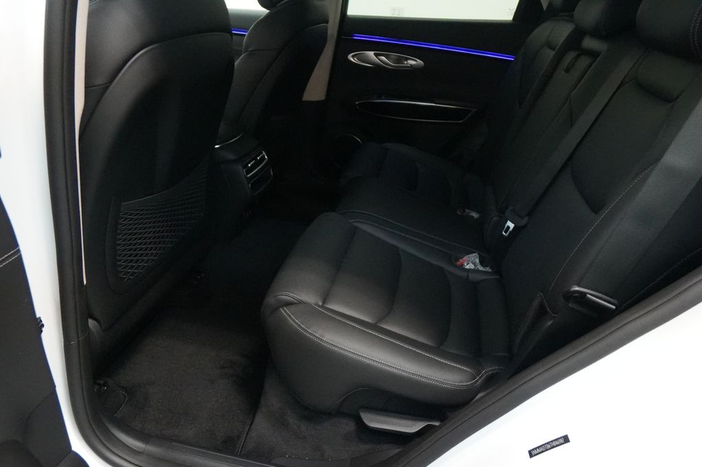 2026 Genesis GV70