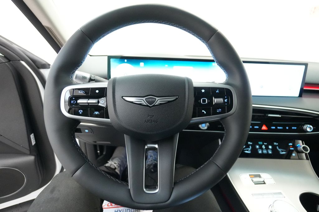 2026 Genesis GV70