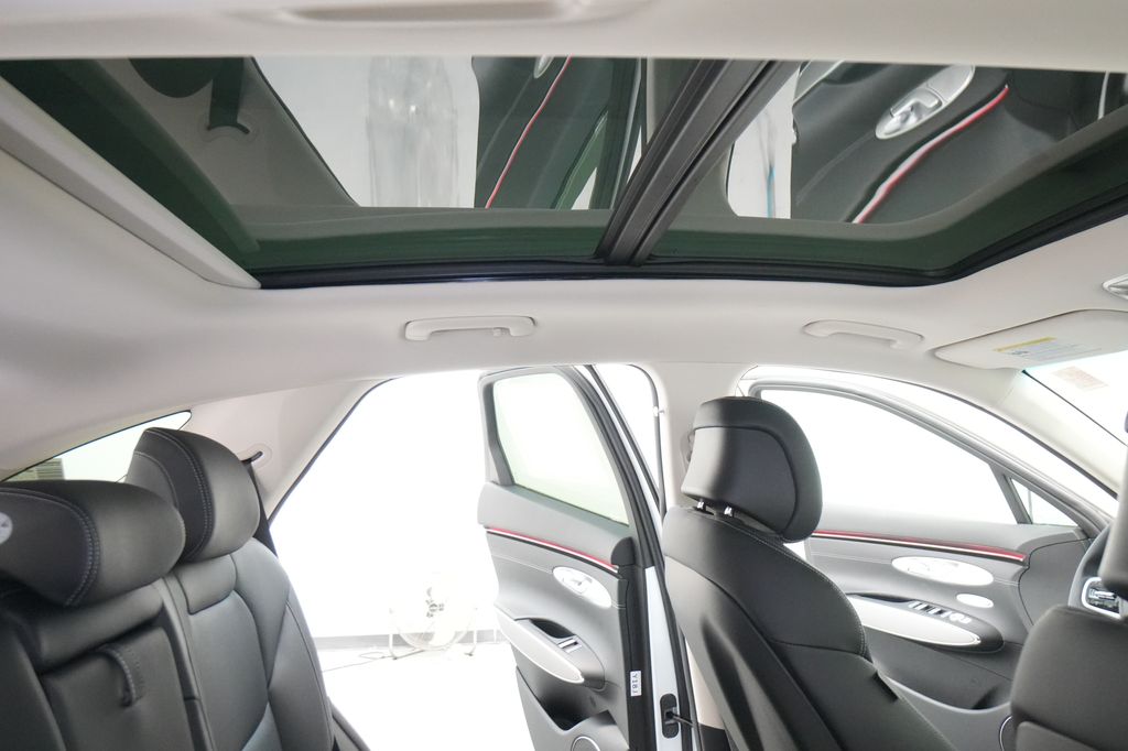 2026 Genesis GV70