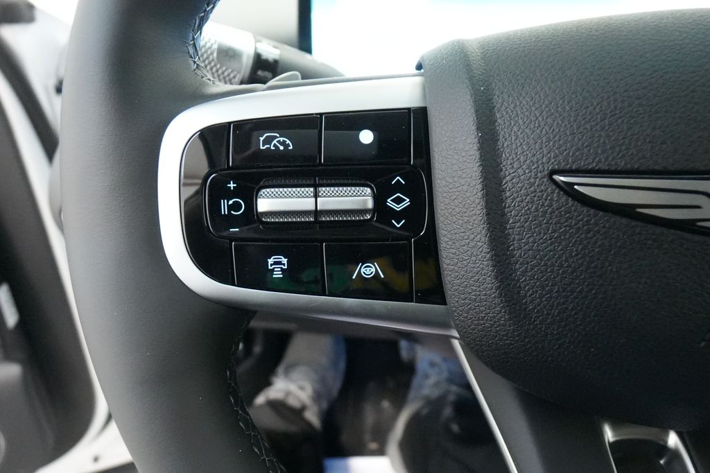 2026 Genesis GV70