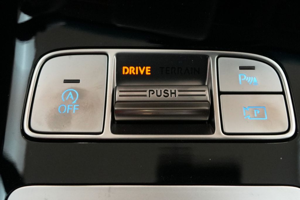 2026 Genesis GV70