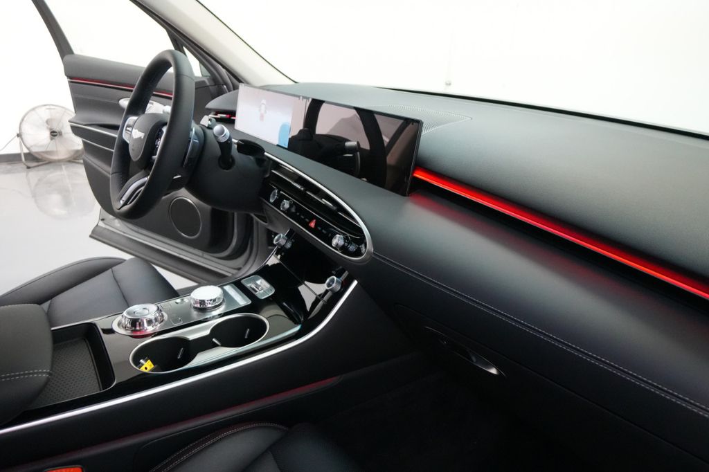 2026 Genesis GV70