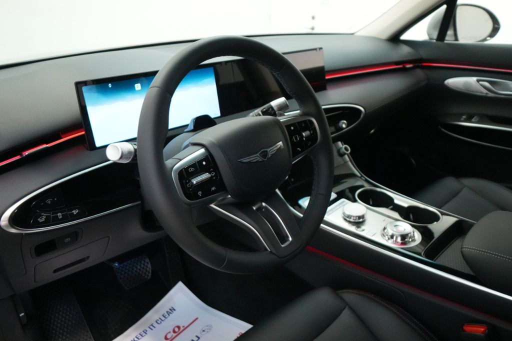 2026 Genesis GV70