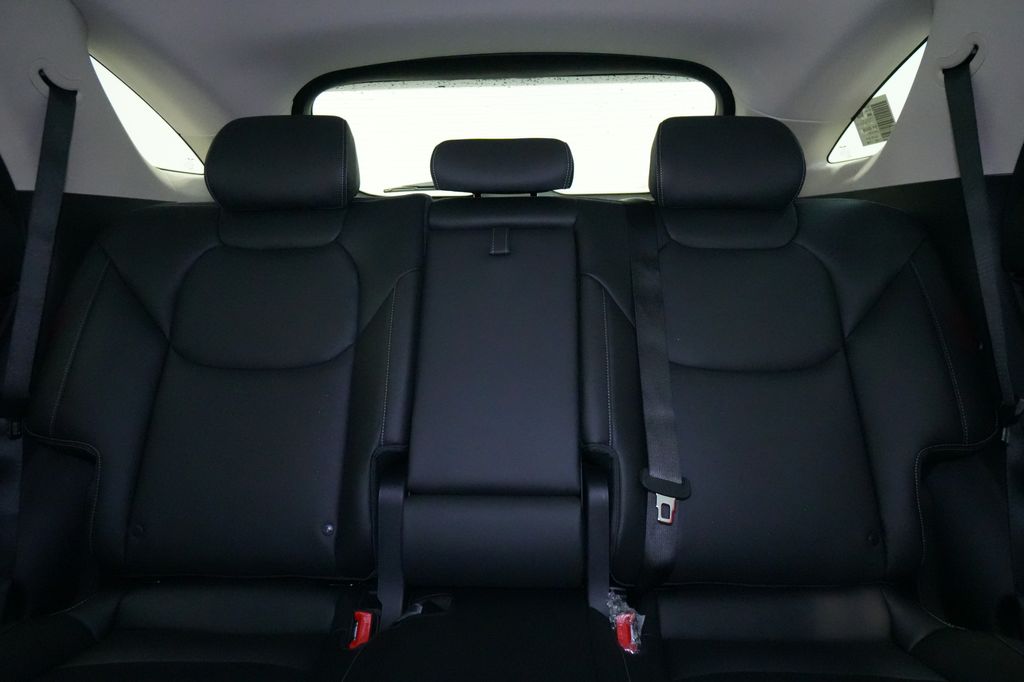 2026 Genesis GV70