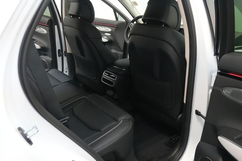 2026 Genesis GV70