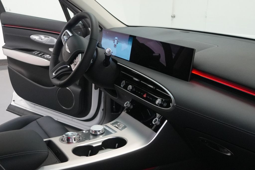 2026 Genesis GV70