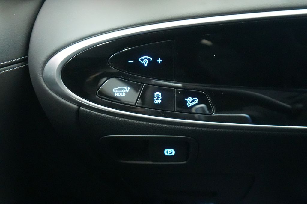 2026 Genesis GV70