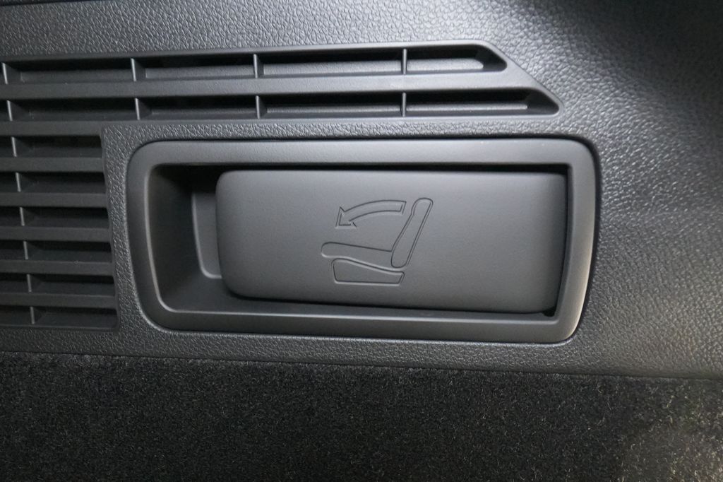 2026 Genesis GV70