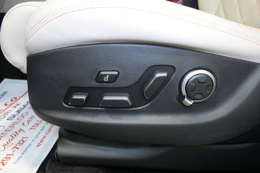 2026 Genesis GV70