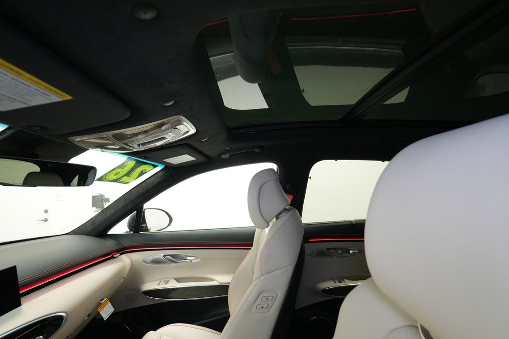 2026 Genesis GV70