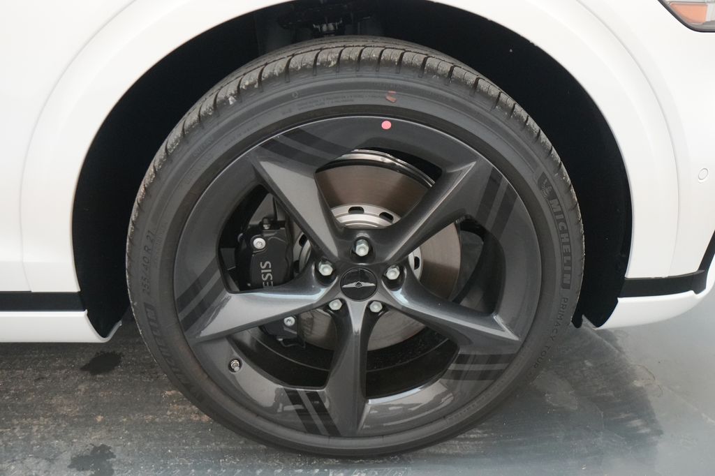 2026 Genesis GV70