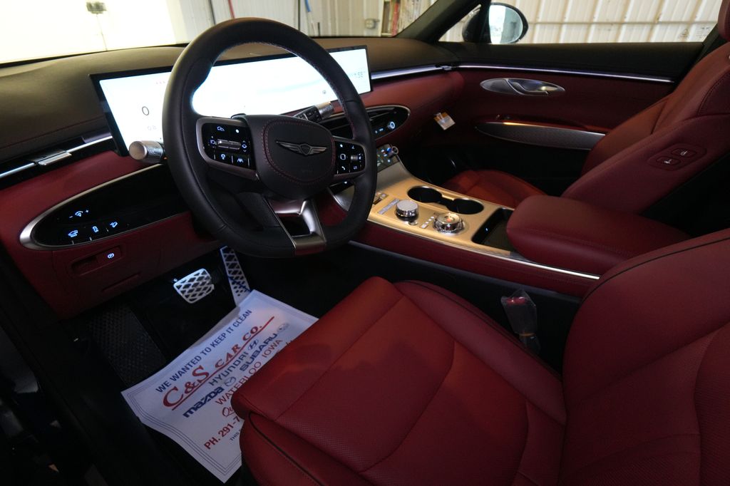 2026 Genesis GV70