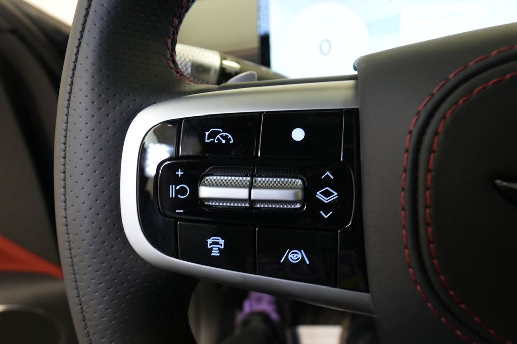 2026 Genesis GV70