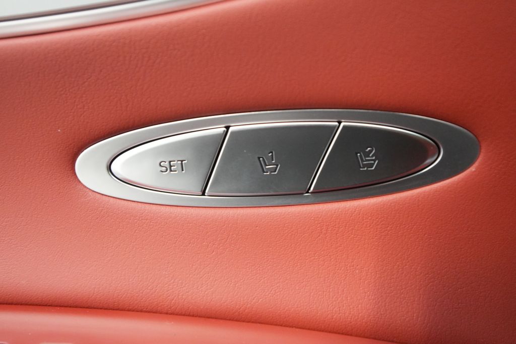 2026 Genesis GV70